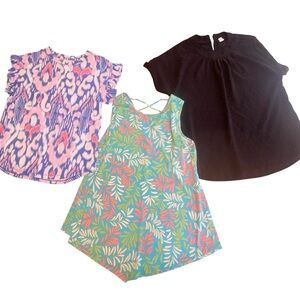 Women’s Size Medium Really Nice Group Of Three Tops - Excellent Condition